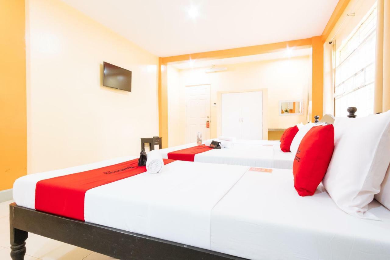 Hotel Reddoorz Premium @ Gabinete Road Palawan Puerto Princesa Esterno foto