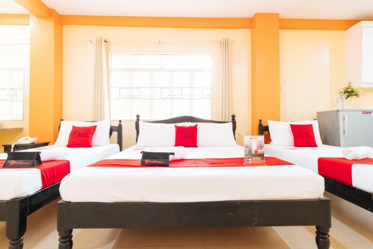 Hotel Reddoorz Premium @ Gabinete Road Palawan Puerto Princesa Esterno foto